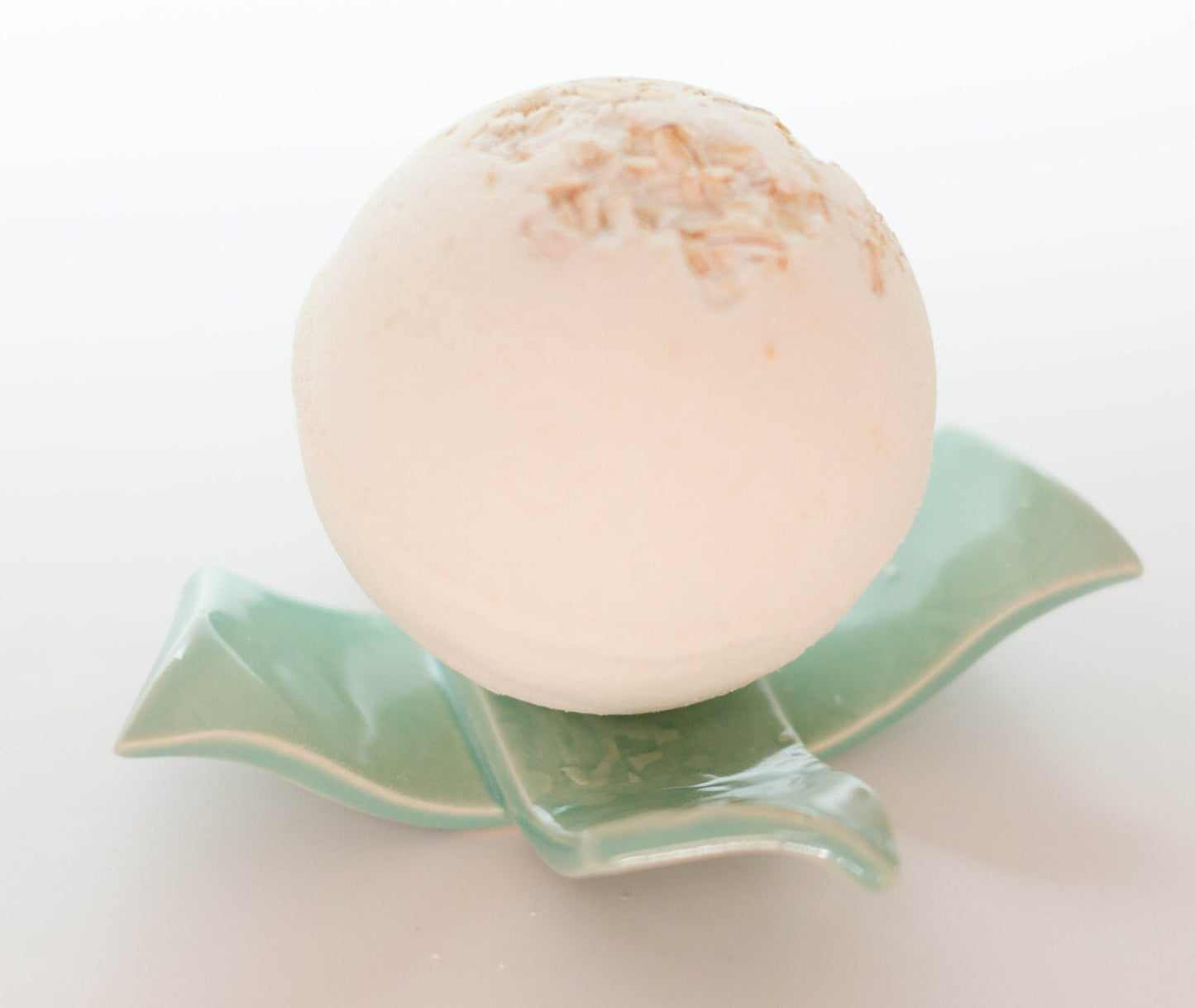Oatmeal, milk and honey bath bomb, bath fizzy